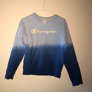 Blue 2-shade Champion sweatshirt